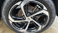 MG HS 1.5 T-GDI Trophy 5dr Petrol Hatchback